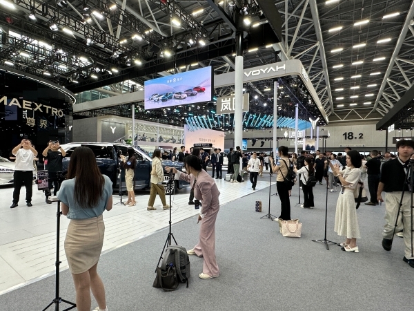 流量大战：卷价格卷智驾卷老板不朽情缘电子游戏网址广州车展