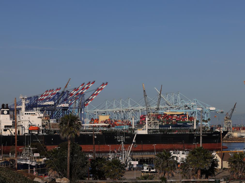 偷走”——美国商户期待中国商品进口回正轨不朽情缘游戏网站登录希望圣诞节不要“被(图1) 偷走”——美国商户期待中国商品进口回正轨不朽情缘游戏网站登录希望圣诞节不要“被(图1)